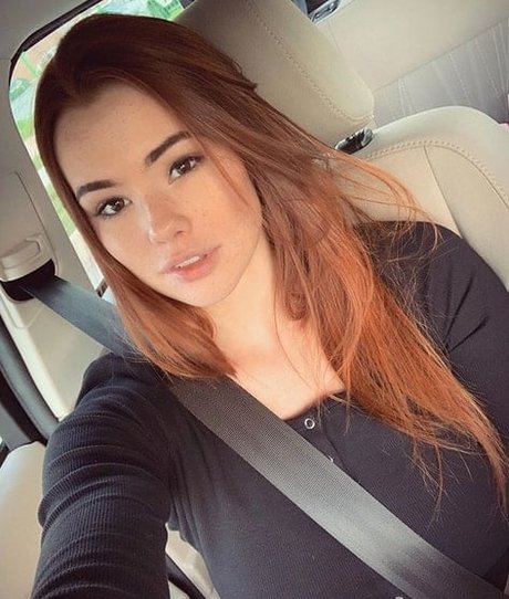 Sabrina Lynn