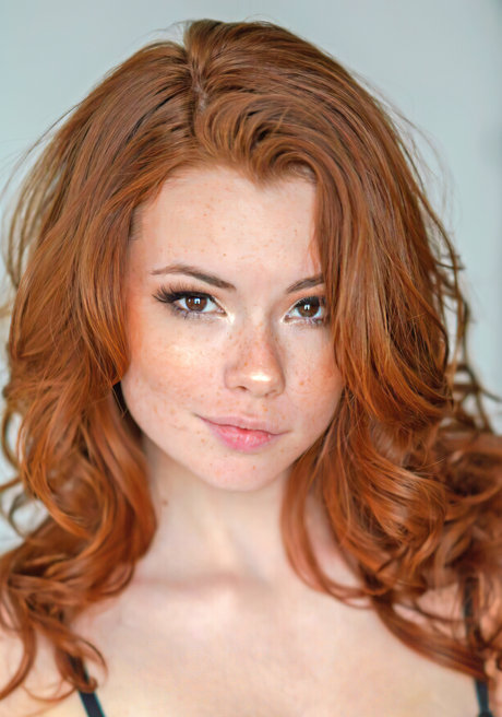 Sabrina Lynn