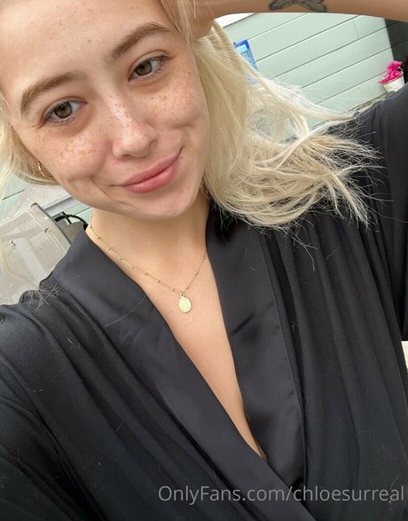 Chloe Surreal