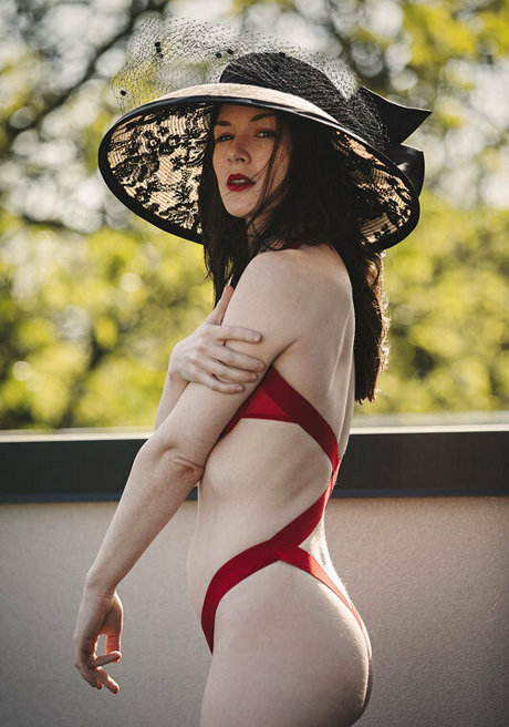 Stoya