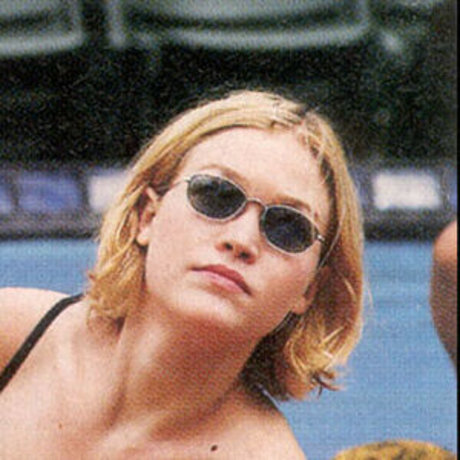 Julia Stiles