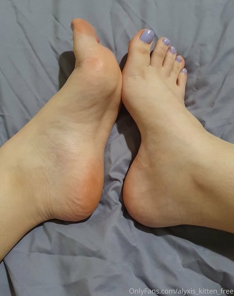 Alyxiskittenfree