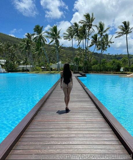 Mybisexualbestfriend