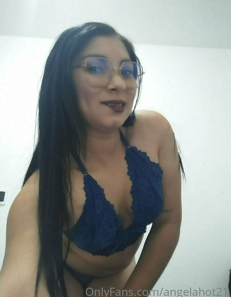 Angelahot21