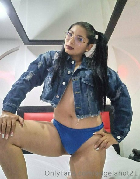 Angelahot21