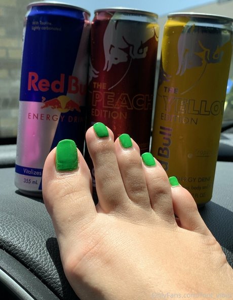 Footvibez  nude leaked OnlyFans photo