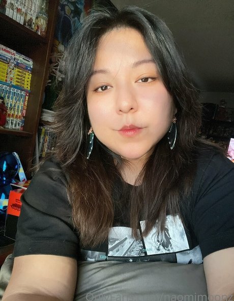Naomimoonz