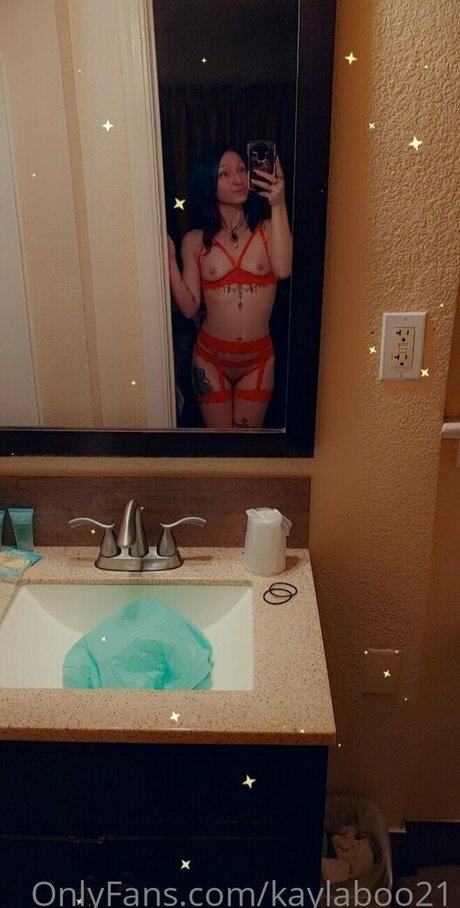 Kaylaboo21