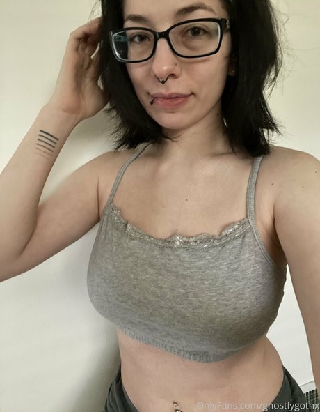 Ghostlygothx