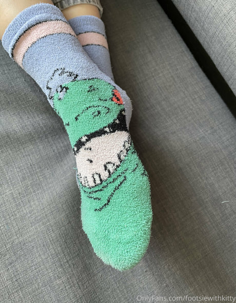 Footsiewithkitty