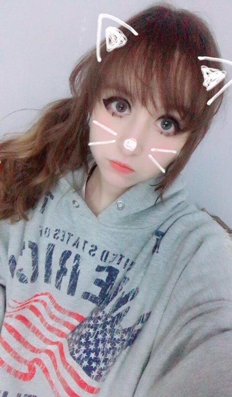 Yssa Aka Pettancakes