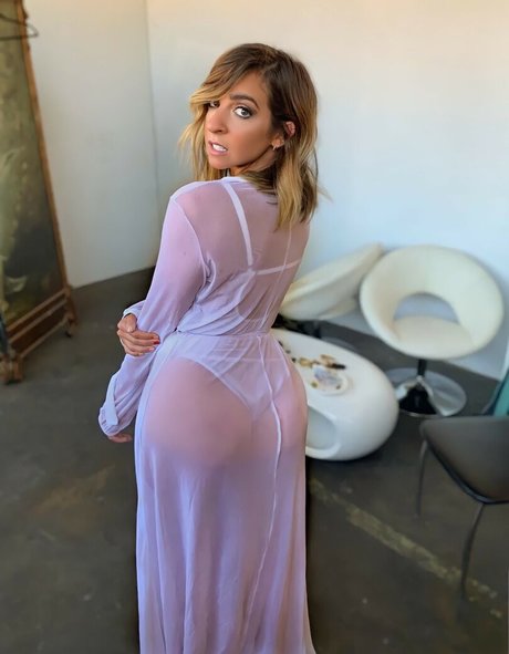 Gabbie Hanna