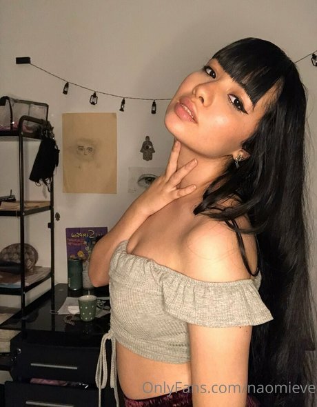 Naomieve