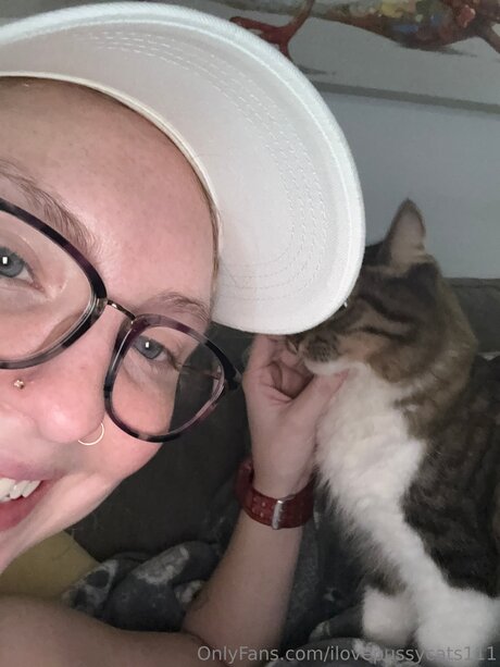 Ilovepussycats111