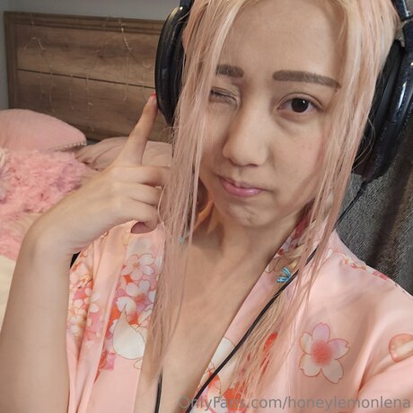 Honeylemonlena