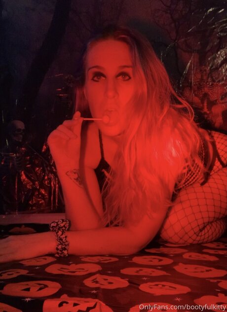 Bootyfulkitty