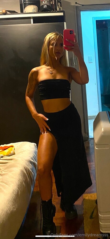 Emilydreamsss
