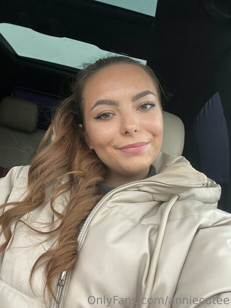 Anniecutee