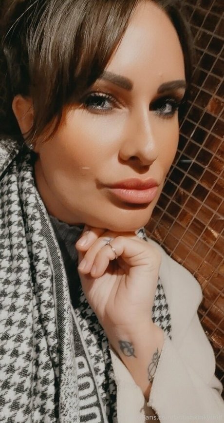 Mistress Mommy Keeley