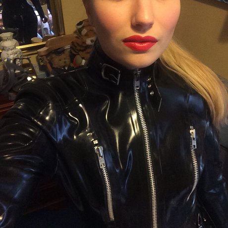 Stephanie Bonham Carter