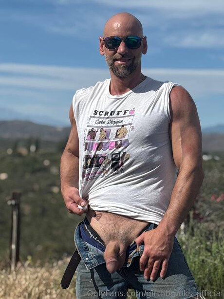 Girthbrooks Official