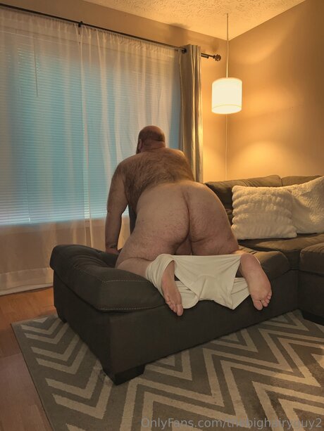 Thebighairyguy2