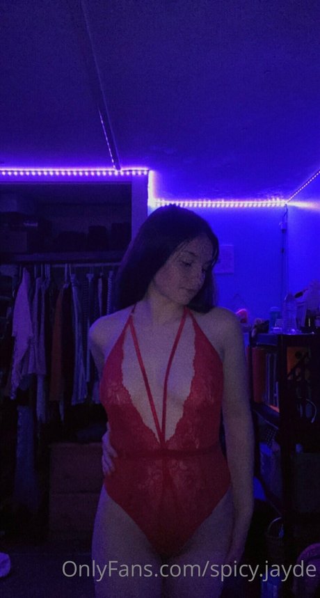 Spicy Jayde Spicyjayde