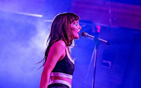 Lauren Mayberry