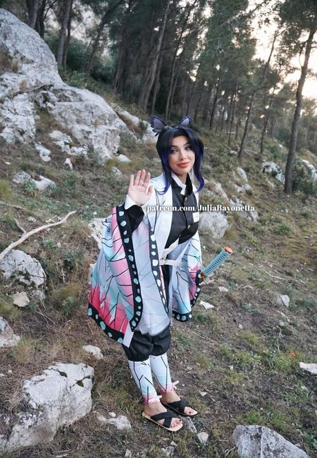 Julia Bayonetta
