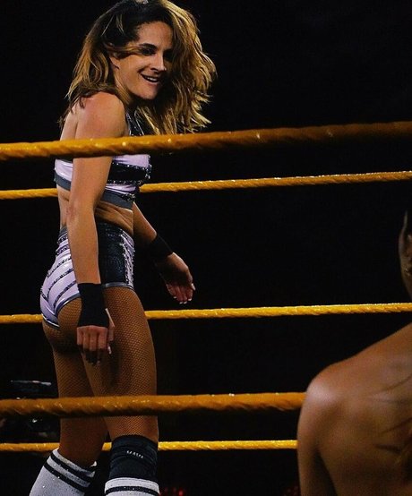 Dakota Kai