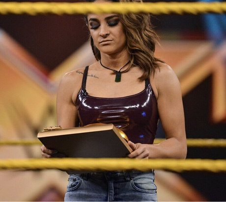 Dakota Kai