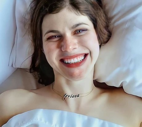 Alexandra Daddario