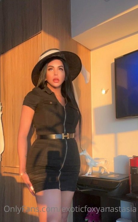 Exoticfoxyanastasia