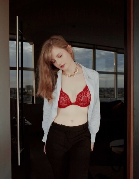 Ella Freya