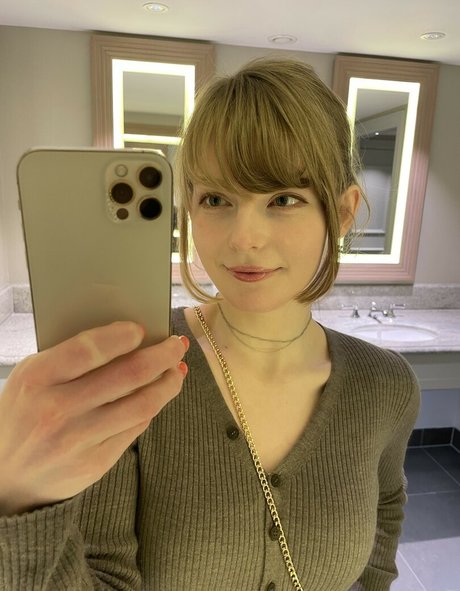 Ella Freya