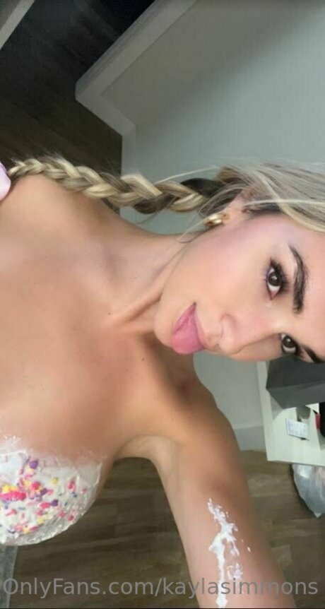 Kayla Simmons