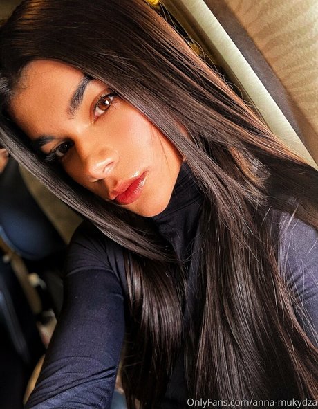 Anna Mukydza