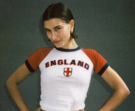 Hailey Baldwin Bieber