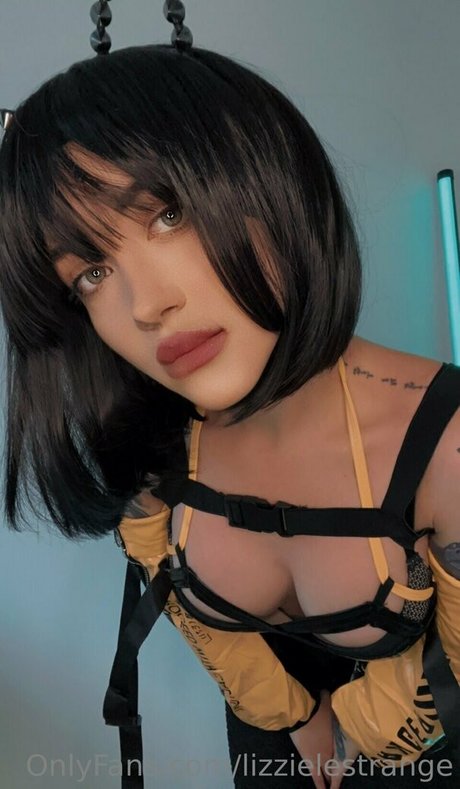 Lizzie Le Strange