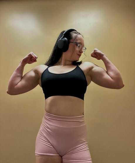 Musclemommy002