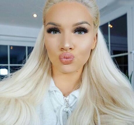 Shirin David
