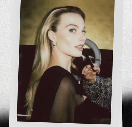 Margot Robbie