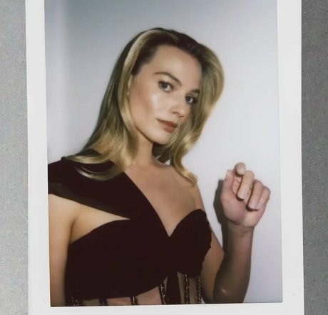 Margot Robbie