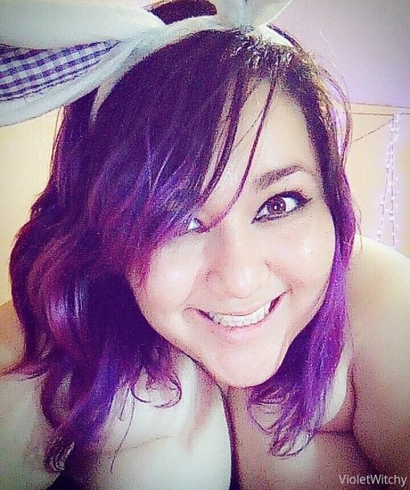 Violetwitchy