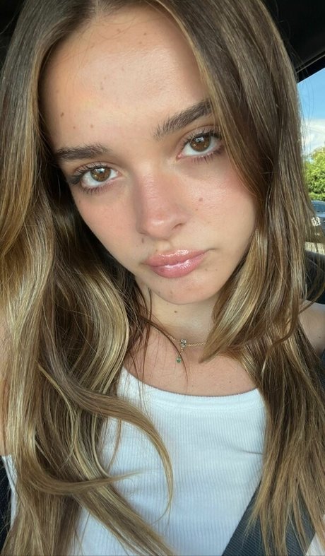 Charlotte Lawrence