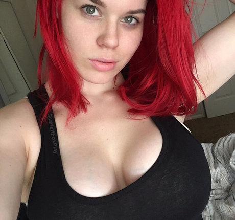 Scarlettfoxplay