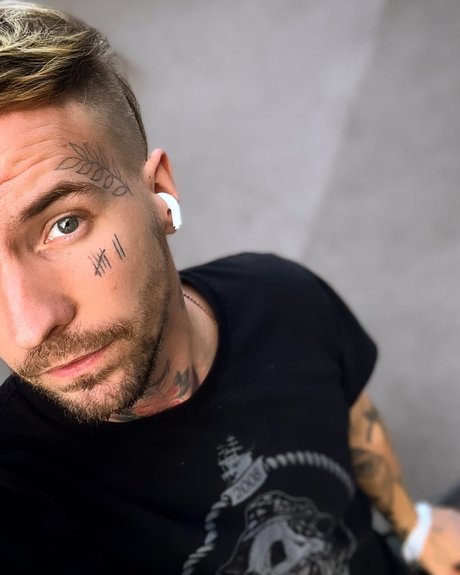 Michael Schmid Top 23