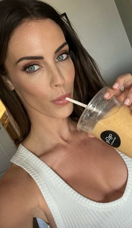 Jessica Lowndes