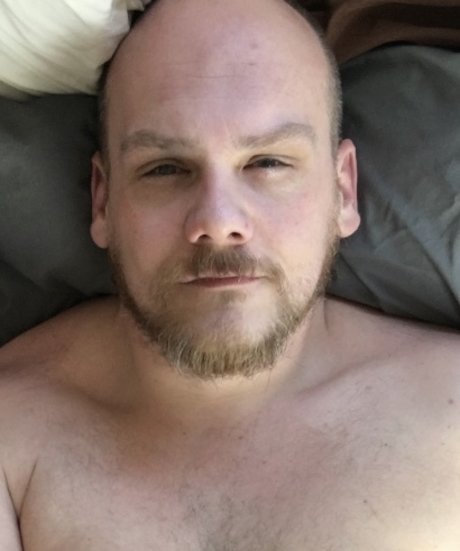 Steve  The Bear Bare