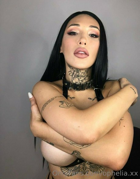 Opheliaxx